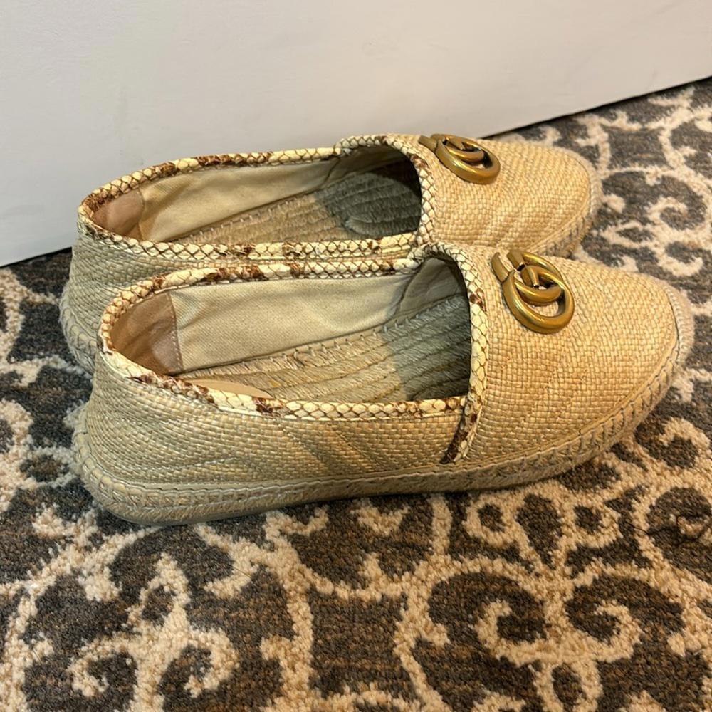 Gucci Raffia Espadrilles with Snake pattern border - Picture 3 of 5